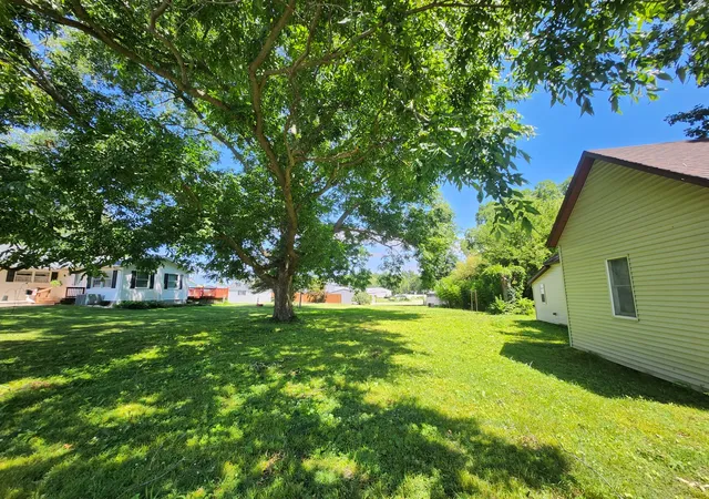 Homes for sale in Pinckneyville, IL | 33 Cripple Creek Rd, Pinckneyville, IL 62274 | MLS# 12688594