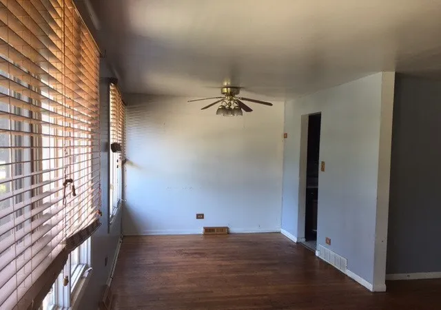 4th image of 17214 Country Ln, East Hazel Crest, IL 60429 | MLS# 12688613