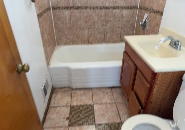9th image of 17214 Country Ln, East Hazel Crest, IL 60429 | MLS# 12688613