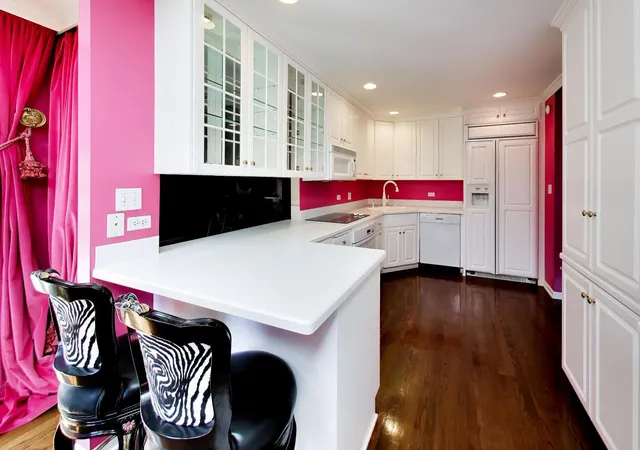 Photo 4 of Townhouse for sale at 110 Commons Dr, Palos Park, IL 60464 | MLS# 12688630 | Listing updated on 2026-09-24
