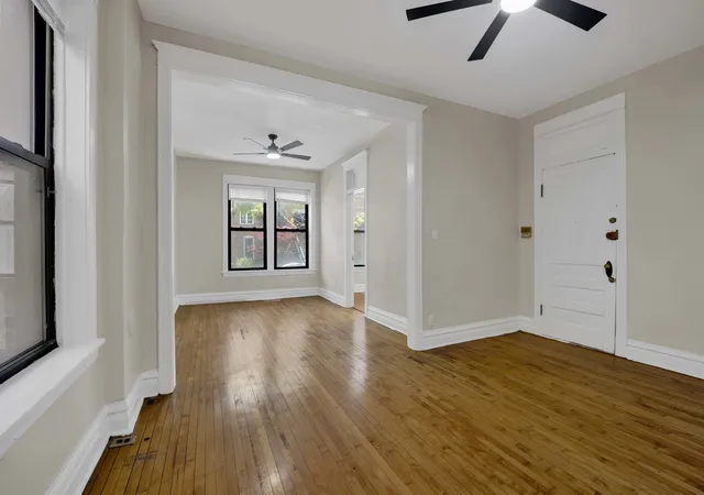 Homes for sale in Chicago, IL | 614 S Loomis St #1, Chicago, IL 60607 | MLS# 12688710