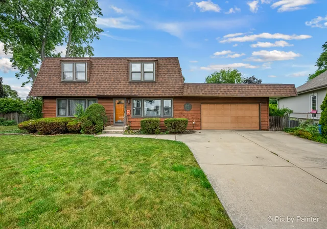 Photo 1 of Single family home for sale at 8284 W Ainslie St, Norridge, IL 60706 | MLS# 12688778 | Listing updated on 2026-09-16
