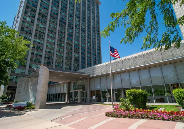 Homes for sale in Chicago, IL | 3600 N Lake Shore Dr #1421, Chicago, IL 60613 | MLS# 12688785