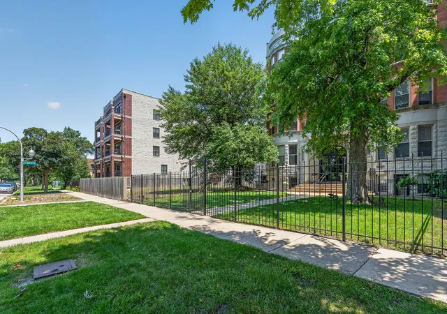 Homes for sale in Chicago, IL | 6501 S Kimbark Ave #2S, Chicago, IL 60637 | MLS# 12688805