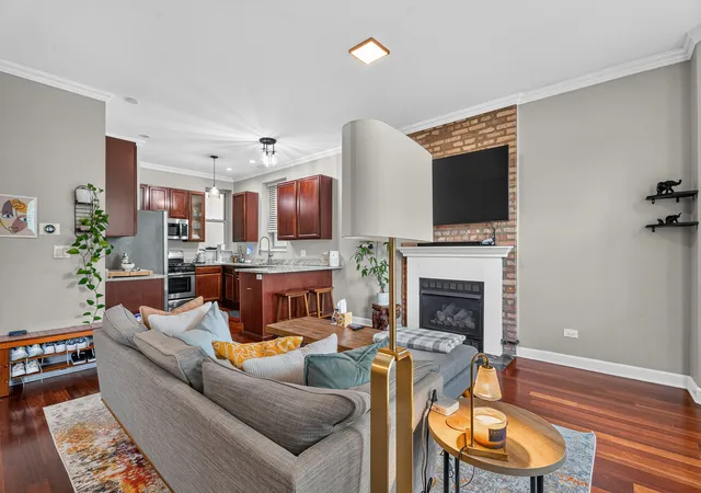 Homes for sale in Chicago, IL | 6501 S Kimbark Ave #2S, Chicago, IL 60637 | MLS# 12688805