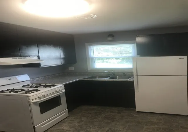 Photo 3 of Multi family home for sale at 120 Caroline Ct, Geneva, IL 60134 | MLS# 12688889 | Listing updated on 2026-08-12