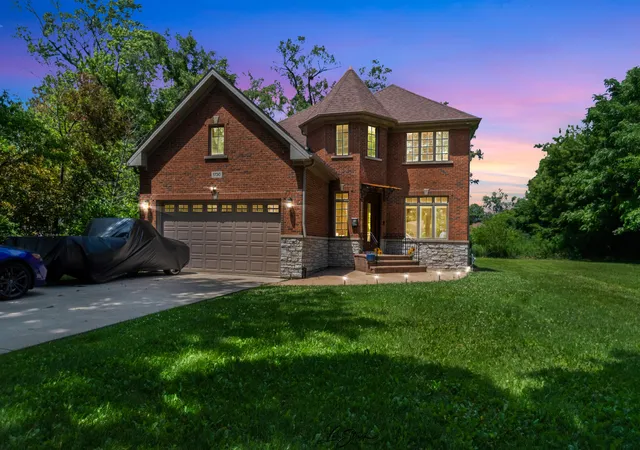 2nd image of 1730 Lunt Ave, Des Plaines, IL 60018 | MLS# 12688950