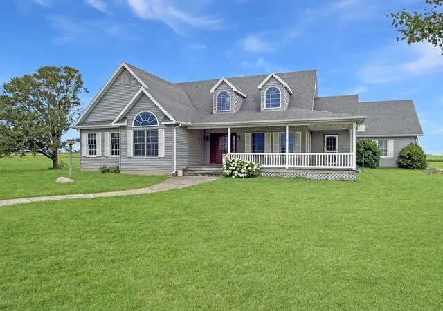 1st image of 1321 County Rd 3300 N, Rantoul, IL 61866 | MLS# 12688967