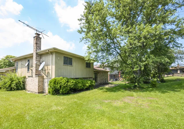 Homes for sale in Crete, IL | 3531 Dale Dr, Crete, IL 60417 | MLS# 12688976