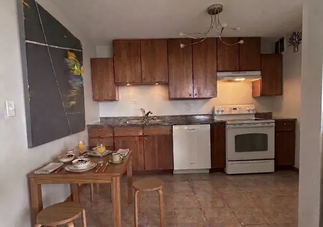 Homes for sale in Chicago, IL | 5455 N Sheridan Rd #1708, Chicago, IL 60640 | MLS# 12688987