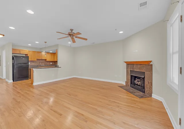 5th image of 7707 Westwood Dr, Elmwood Park, IL 60707