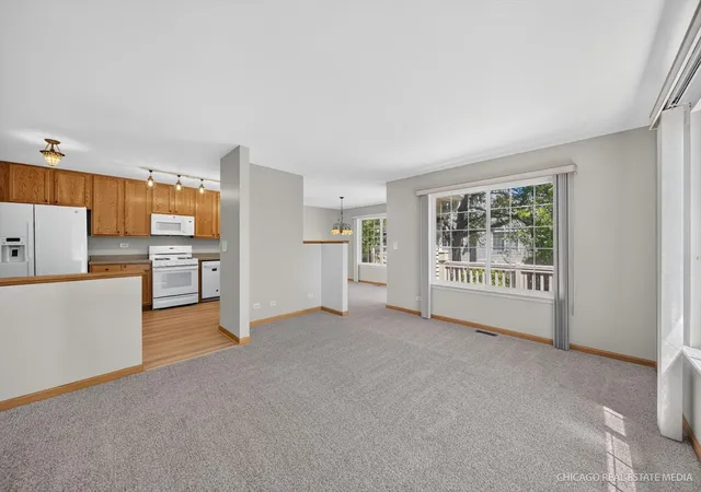Homes for sale in Cary, IL | 340 New Haven Dr #340, Cary, IL 60013 | MLS# 12689025