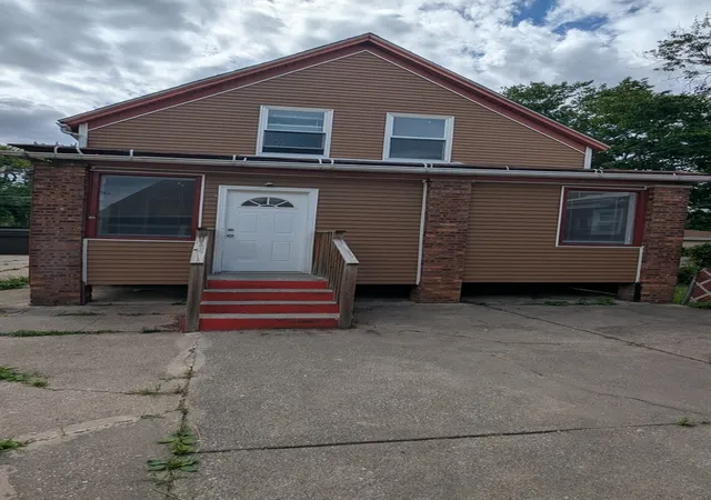 3rd image of 8952 S Aberdeen St, Chicago, IL 60620 | MLS# 12689072