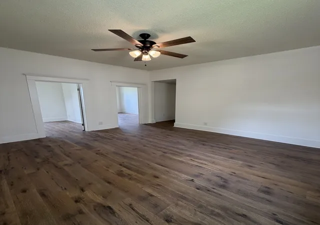 4th image of 109 E 7Th St, Metropolis, IL 62960 | MLS# 12689103