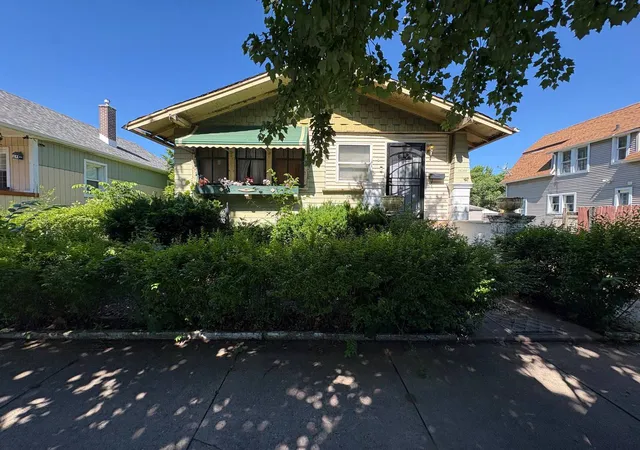1st image of 14032 S Burnham Ave, Burnham, IL 60633 | MLS# 12689104