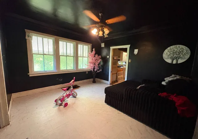 4th image of 14032 S Burnham Ave, Burnham, IL 60633 | MLS# 12689104