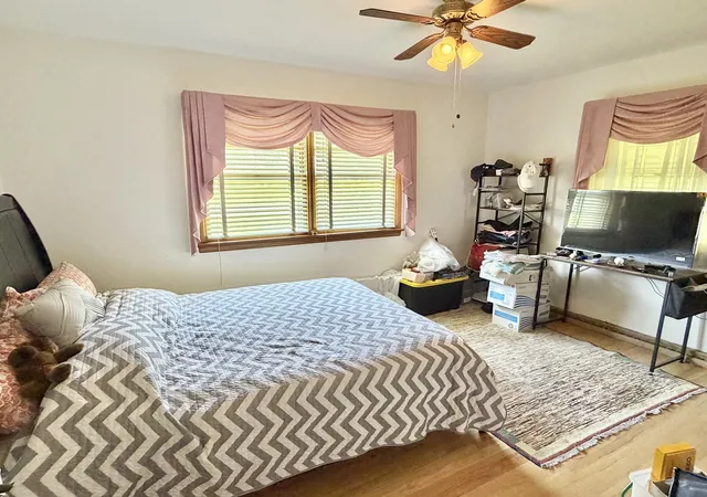 5th image of 1 Charles Dr, Centralia, IL 62801 | MLS# 12689154