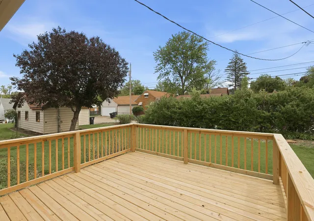 Homes for sale in Moline, IL | 2528 28th St, Moline, IL 61265 | MLS# 12689188