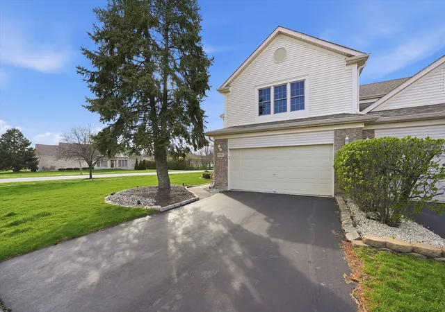 1st image of 7770 Bristol Park Dr, Tinley Park, IL 60477 | MLS# 12689191