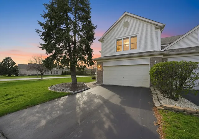 43rd image of 7770 Bristol Park Dr, Tinley Park, IL 60477 | MLS# 12689191