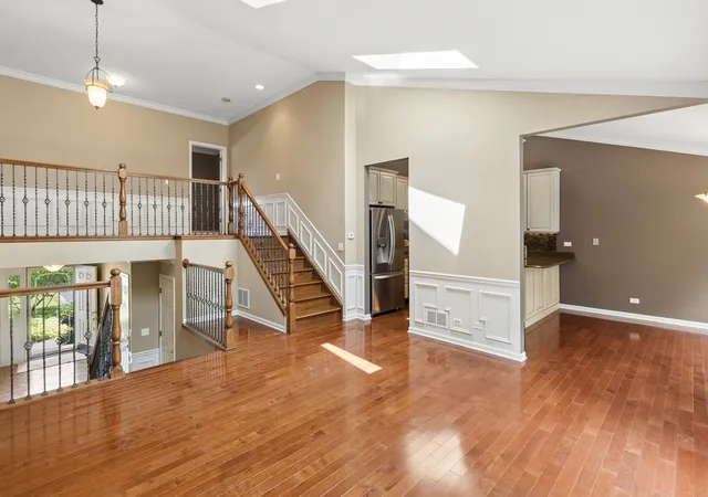 Homes for sale in Cary, IL | 1181 Westlake Dr, Cary, IL 60013 | MLS# 12689214