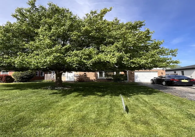 2nd image of 5224 Wolf Rd, Western Springs, IL 60558 | MLS# 12689262