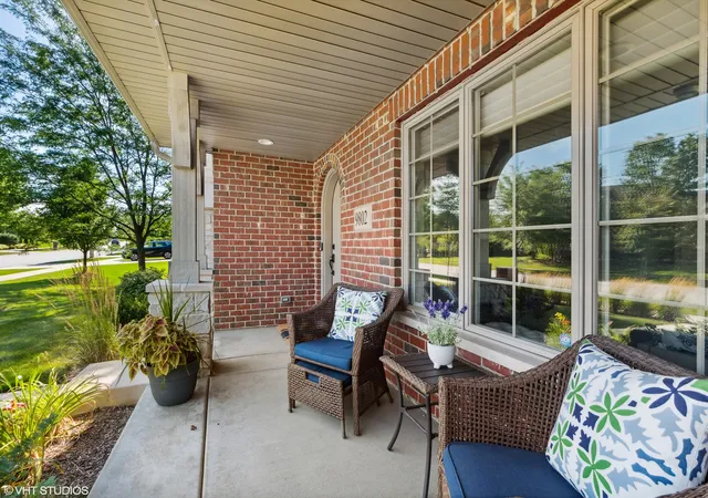 3rd image of 9730 Folkers Dr, Frankfort, IL 60423 | MLS# 12689332