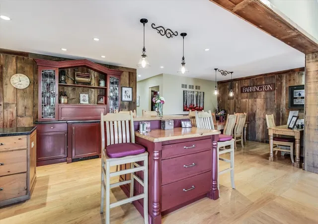 5th image of 135 Harbor Dr, Lake Barrington, IL 60010 | MLS# 12689336