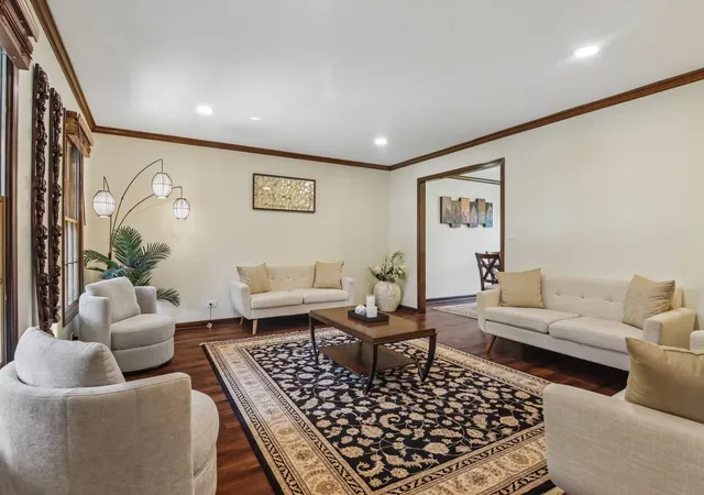 Homes for sale in Bolingbrook, IL | 816 Bonnie Brae Ln, Bolingbrook, IL 60440 | MLS# 12689337