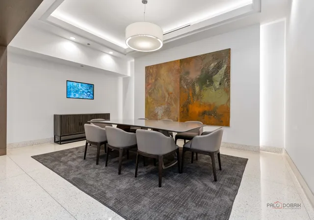 Homes for sale in Chicago, IL | 165 N Canal St #1205, Chicago, IL 60606 | MLS# 12689338