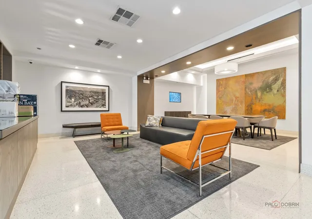 Homes for sale in Chicago, IL | 165 N Canal St #1205, Chicago, IL 60606 | MLS# 12689338