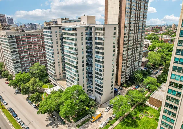 Homes for sale in Chicago, IL | 3440 N Lake Shore Dr #12B, Chicago, IL 60657 | MLS# 12689350