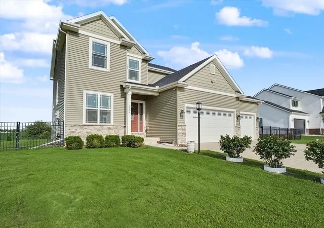 4th image of 3606 Freedom Blvd, Champaign, IL 61822 | MLS# 12689388