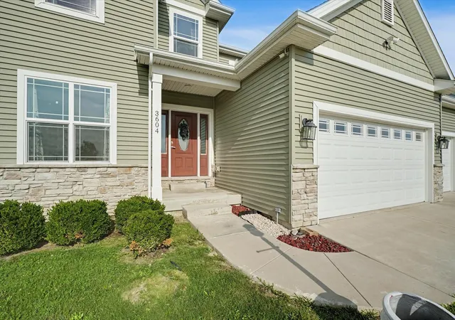 5th image of 3606 Freedom Blvd, Champaign, IL 61822 | MLS# 12689388