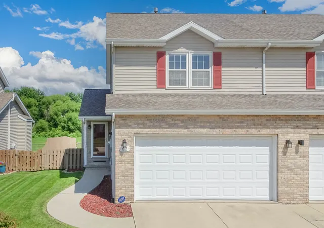 Homes for sale in Bloomington, IL | 62 Vermont Ave, Bloomington, IL 61701 | MLS# 12689396