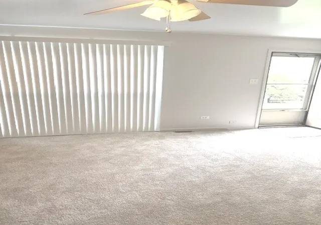 3rd image of 20114 Oak Ln, Lynwood, IL 60411