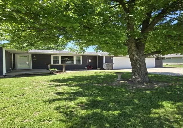 Homes for sale in Villa Grove, IL | 106 Bruce St, Villa Grove, IL 61956 | MLS# 12689408