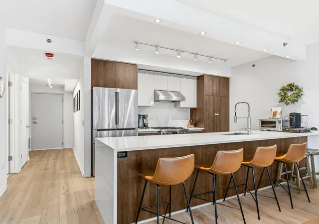 Photo 3 of Condo for sale at 505 N Mcclurg Ct #2301, Chicago, IL 60611 | MLS# 12689423 | Listing updated on 2026-10-02