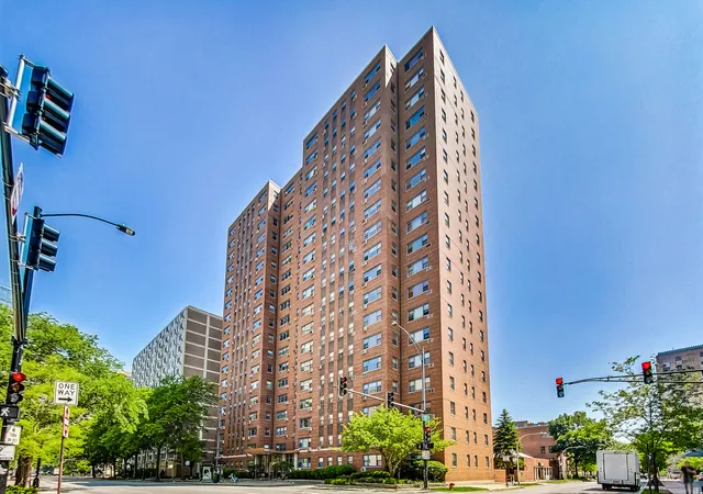 1st image of 2909 N Sheridan Rd #114, Chicago, IL 60657 | MLS# 12689449