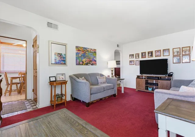 Photo 4 of Single family home for sale at 10111 S California Ave, Chicago, IL 60655 | MLS# 12689468 | Listing updated on 2026-09-26