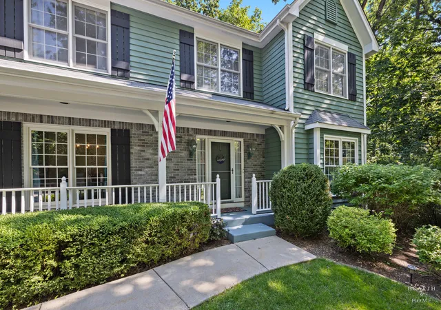 Homes for sale in Crystal Lake, IL | 408 Kelly Ln, Crystal Lake, IL 60012 | MLS# 12689509