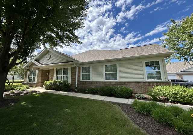 1st image of 21561 Wolf Lake Ct, Crest Hill, IL 60403 | MLS# 12689521