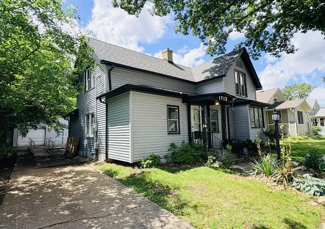 Homes for sale in Rockford, IL | 1712 Carney Ave, Rockford, IL 61103 | MLS# 12689532