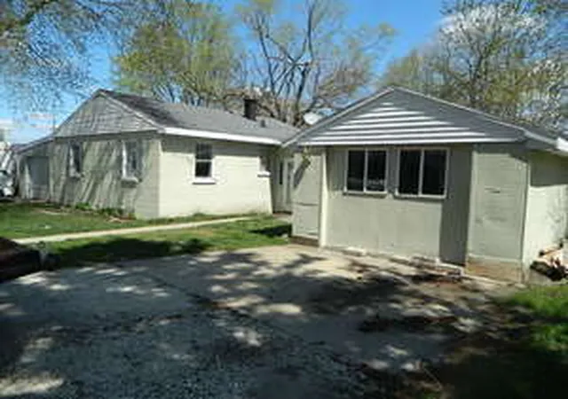Homes for sale in Kankakee, IL | 55 S 3120w Rd, Kankakee, IL 60901 | MLS# 12689546