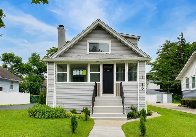 1st image of 1416 S 17th Ave, Maywood, IL 60153 | MLS# 12689573