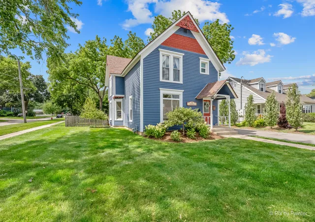 Homes for sale in Crystal Lake, IL | 230 Florence St, Crystal Lake, IL 60014 | MLS# 12689585