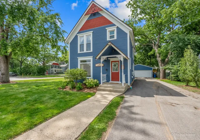 Homes for sale in Crystal Lake, IL | 230 Florence St, Crystal Lake, IL 60014 | MLS# 12689585