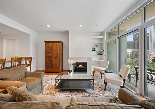 4th image of 445 E N Water St, Chicago, IL 60611