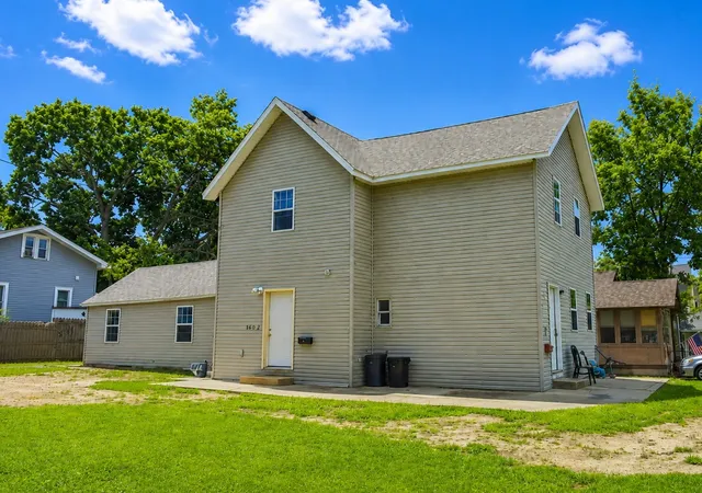 Homes for sale in Rock Falls, IL | 301 4Th Ave, Rock Falls, IL 61071 | MLS# 12689623
