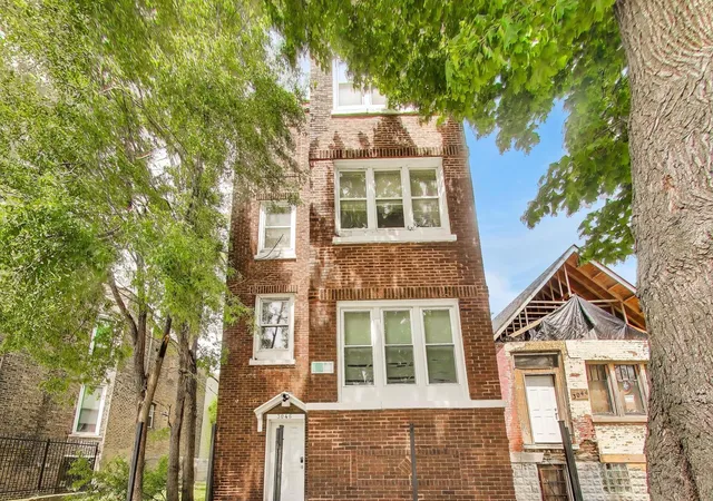 1st image of 3046 W Polk St, Chicago, IL 60612 | MLS# 12689667